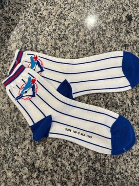 Vintage Toronto Blue Jays 1993 MLB Pinstripe Logo Mid Length Baseball Socks NEW